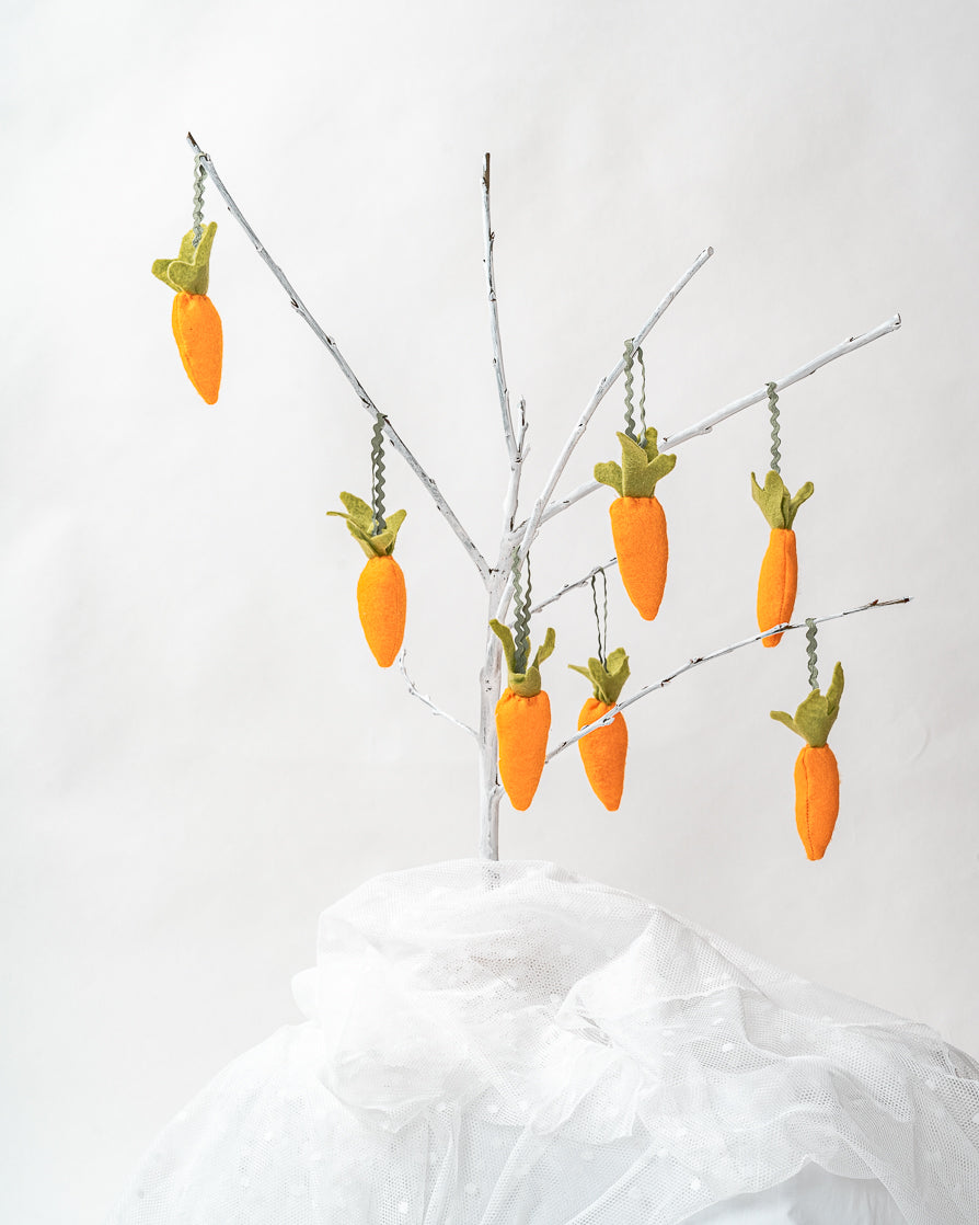 Easter Carrot decoration